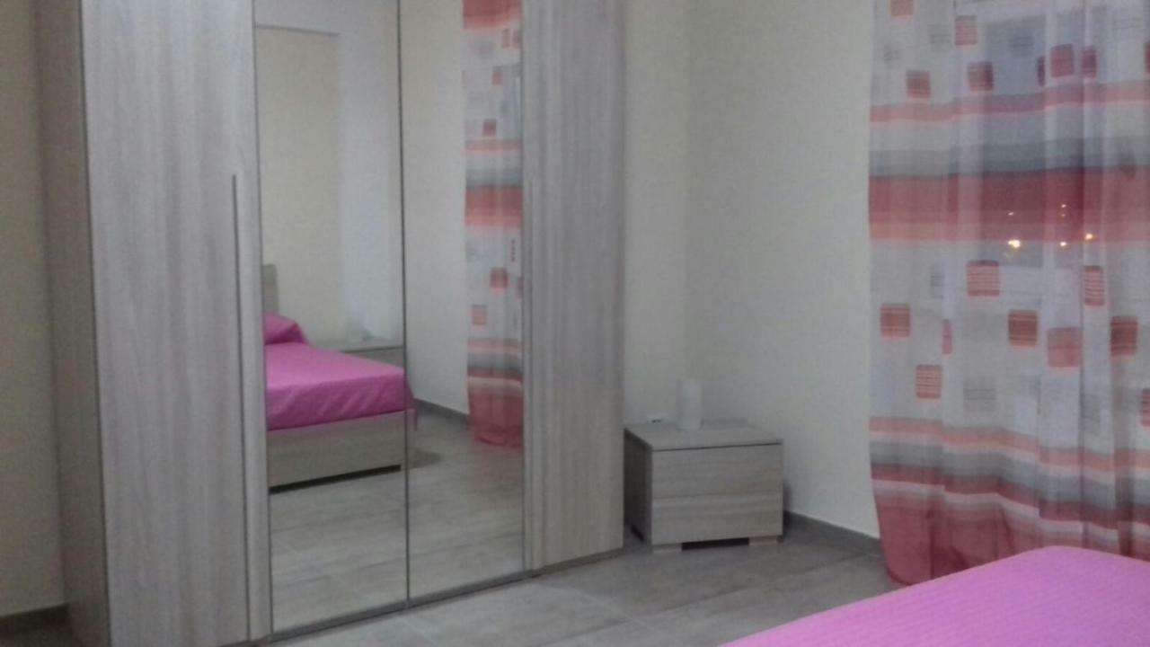 Palazzo Del Mare Apartamento Nápoles Exterior foto